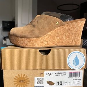 Ugg Dominique tan clogs